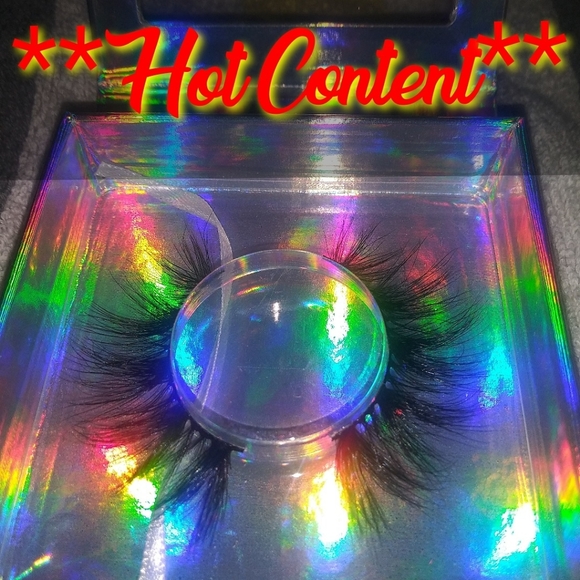 Lashes - Picture 4 of 8